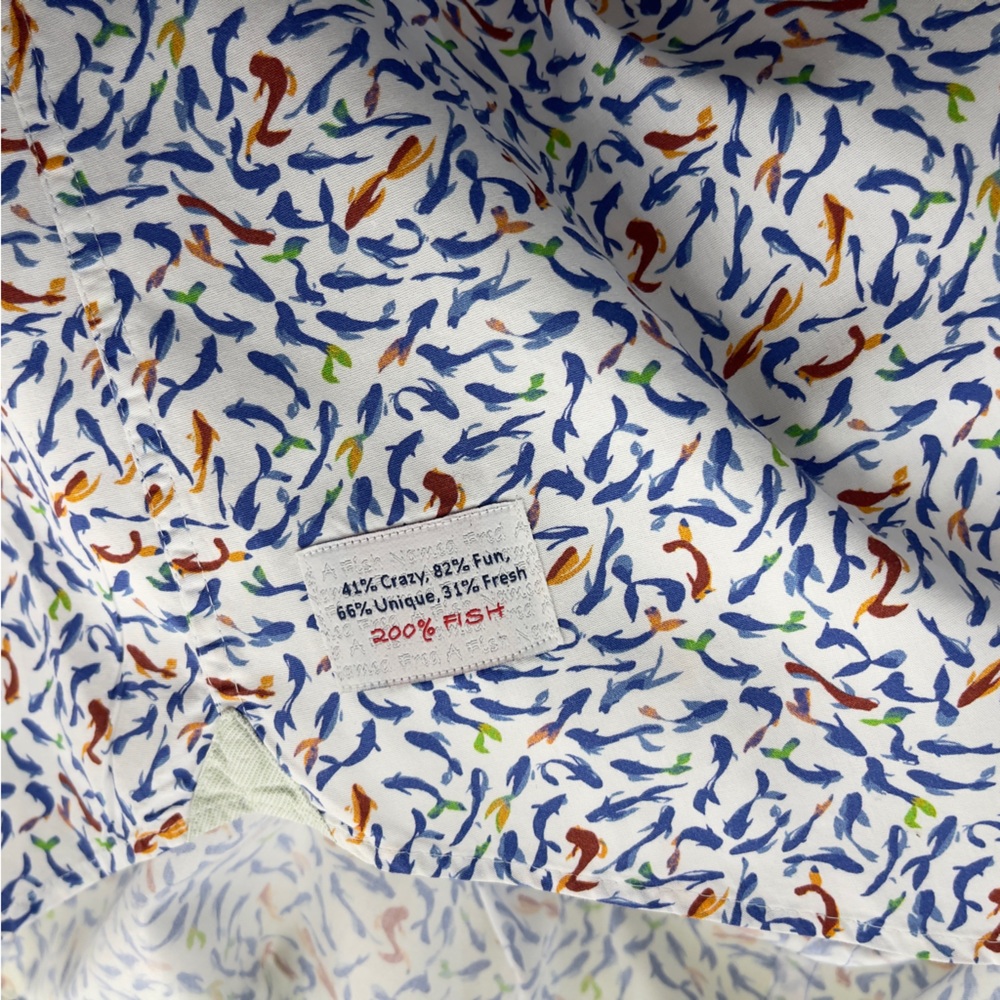 A FISH NAMED FRED casual printed koi button down shirt casual work travel - Picture 10 of 10